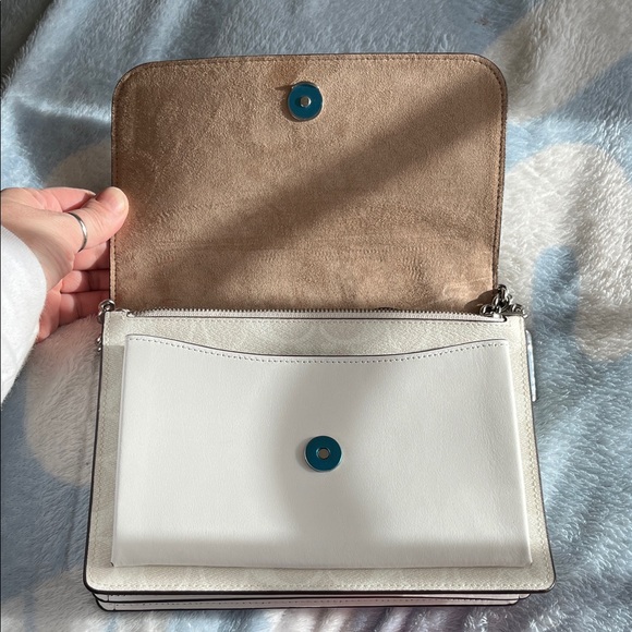 Coach Signature Large Klare Crossbody - Picture 5 of 7